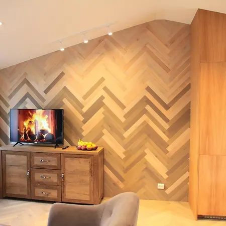 Saga Caves Straen * Stavanger