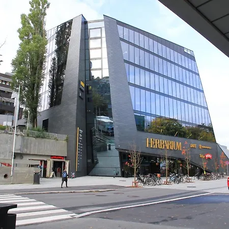 Saga Caves Straen Appartamento *